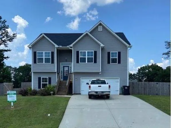 206 Glacier Ct, Carrollton, GA 30117