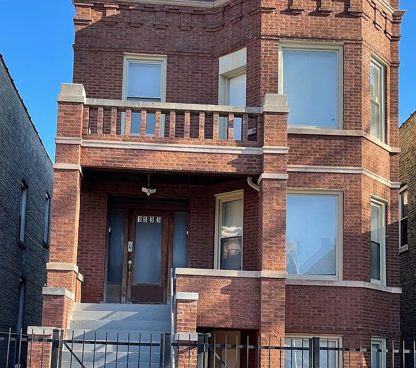 1st image of 1533 N Lorel Ave