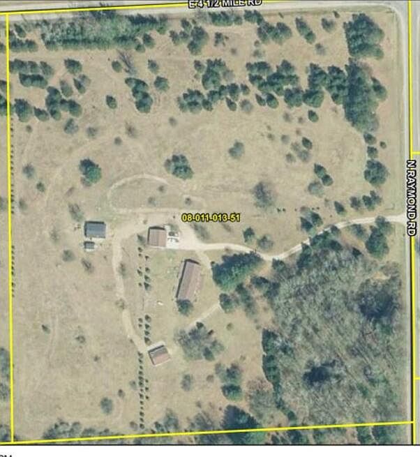 1st image of 4395 N Raymond Rd