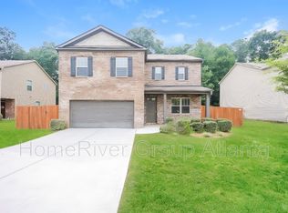 475 Lake Ridge Ln, Fairburn, GA 30213