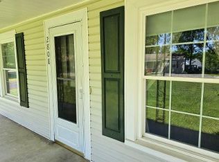 2808 Henderson Ave NW, Cleveland, TN 37312