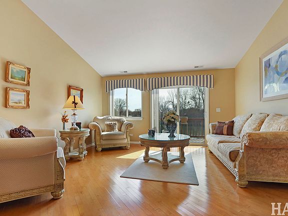 5th image of 1167 N Oakwood Dr #32-3