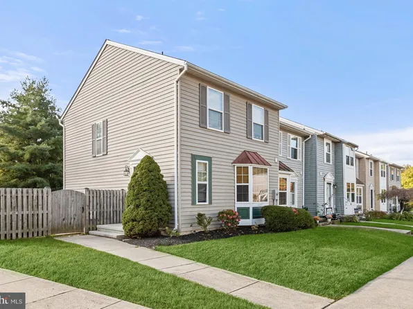 6327 Jacobs Ct, Eldersburg, MD 21784