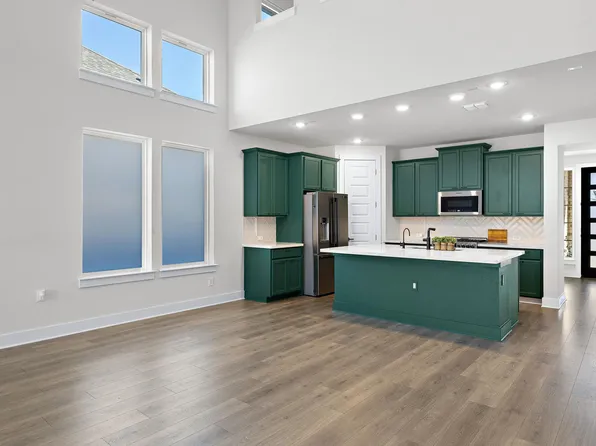 326 Smithsonian Ln, Kyle, TX 78640