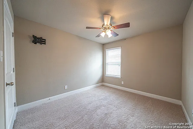 12911 Brewster Ml — Photo 35