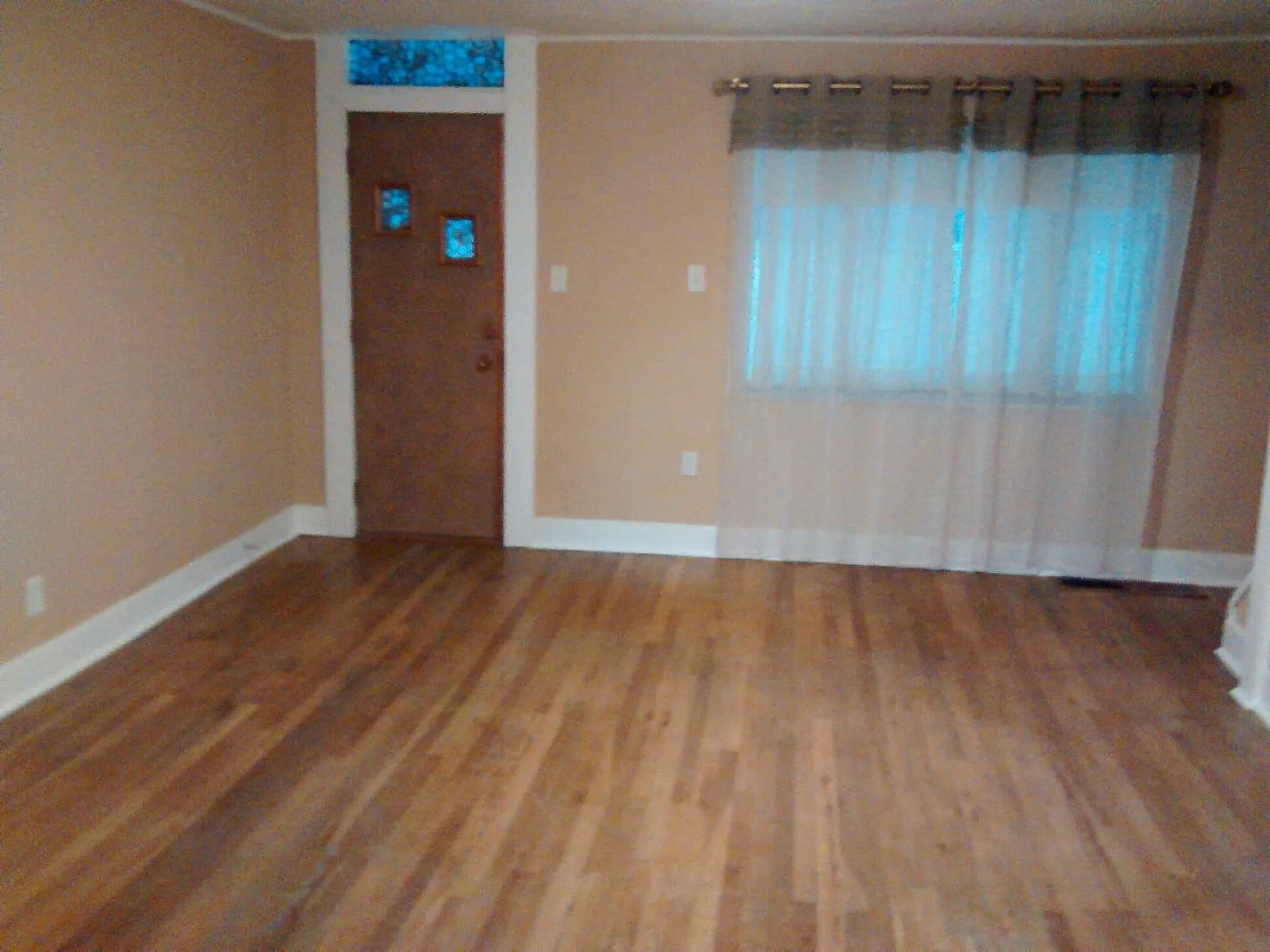 4 Hodge St photo 1