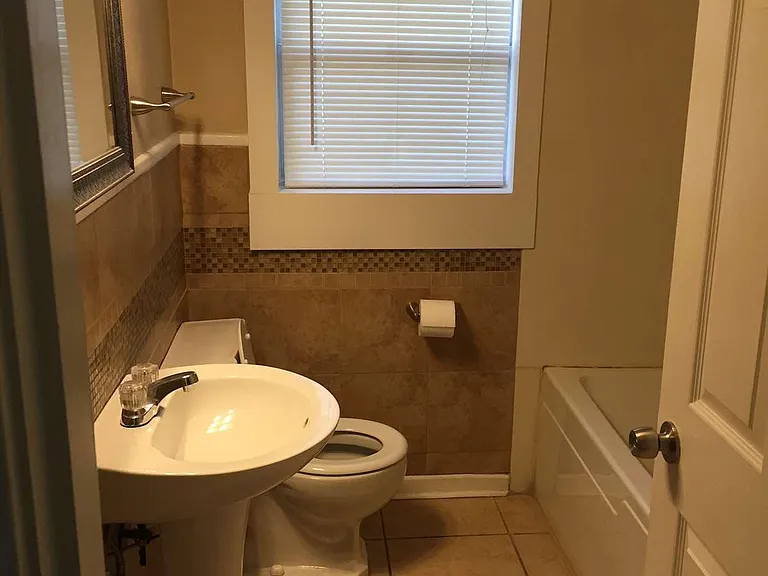 600 Eason Pl — Photo 12