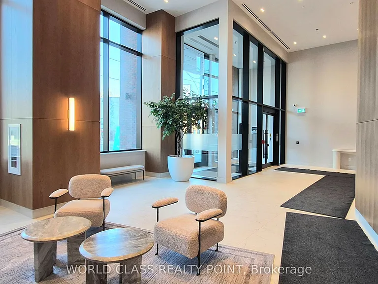 1185 Dupont St #1604 — Photo 16