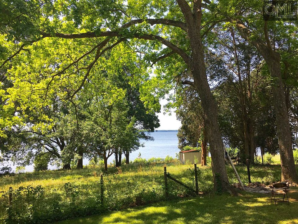 2nd image of 2308 Johnson Marina Rd