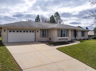 3171 Peachtree St, Janesville, WI 53548