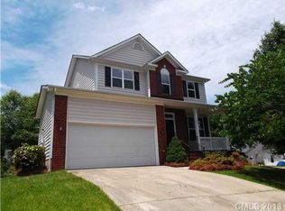 13202 Old Cedar Ln, Charlotte, NC 28215