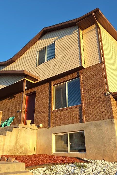 1st image of 2316 E Claybourne Ave