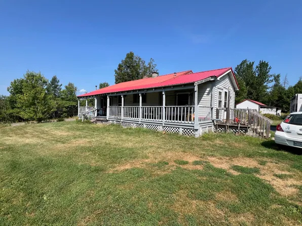 733 Todds Corner Road, Saint Albans, ME 04971