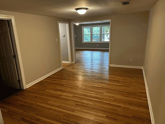 4th image of 2427 1st St E