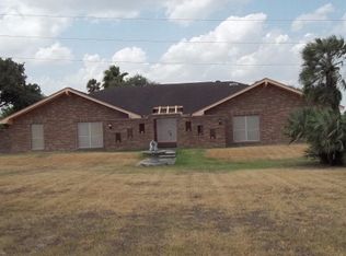 412 W Mile 3 Rd, Palmhurst, TX 78573