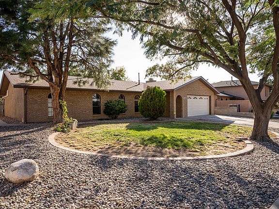 2nd image of 7004 Gisele Dr NE
