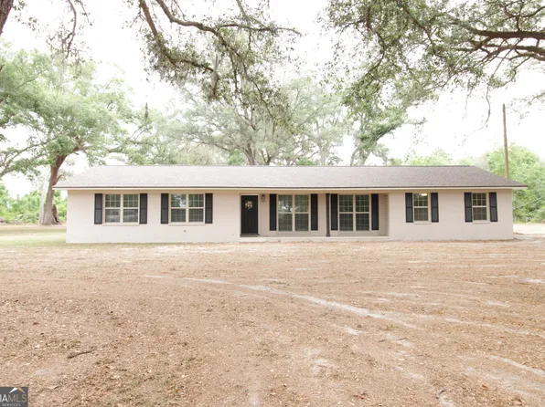 106 Bunny Tr, Alma, GA 31510