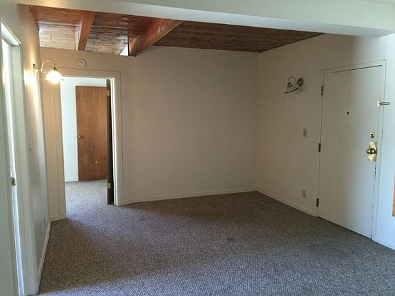 2nd image of 13 N 32nd St APT 13