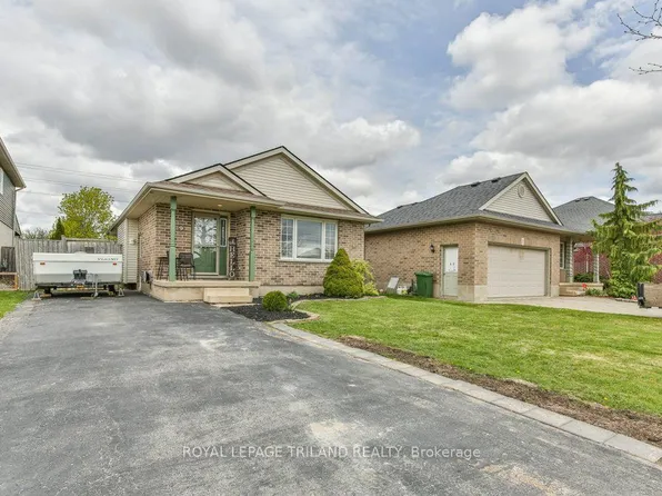 9 Brookside Dr, Saint Thomas, ON N5P 4P1