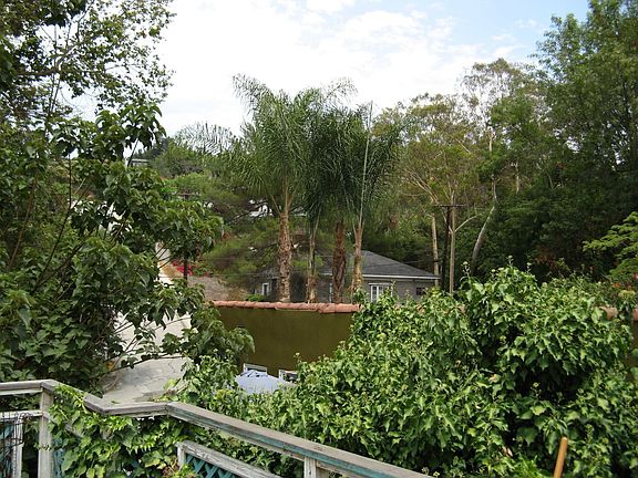 5th image of 1802 Wollam St