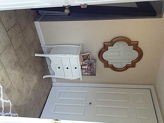4th image of 429 Lakewood Cir