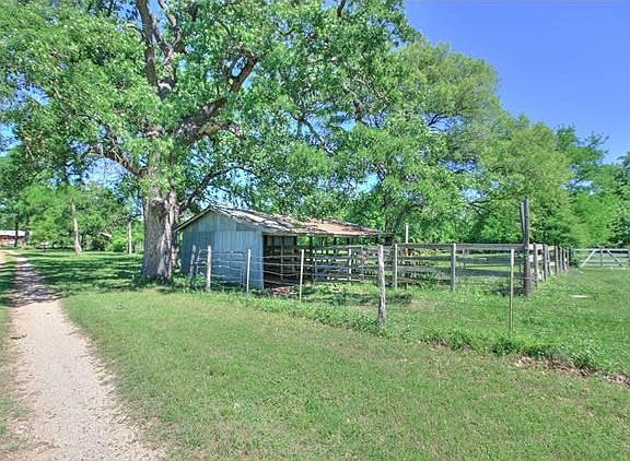 4th image of 12276 S Fm 1915