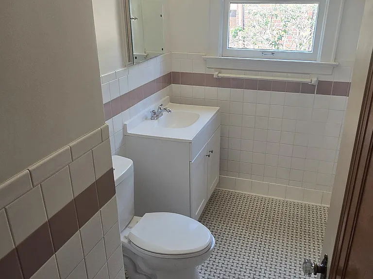 1269 Dexter St — Photo 11