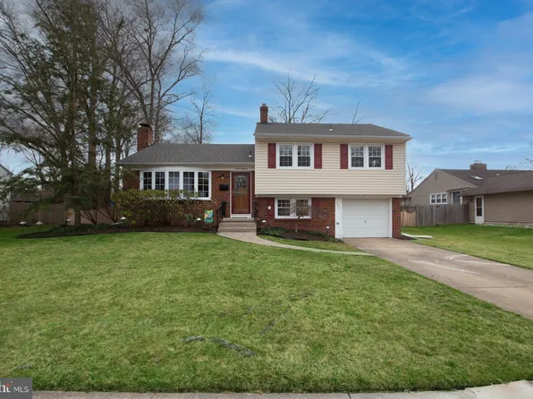 1218 Wyndmoor Rd, Cherry Hill, NJ 08034