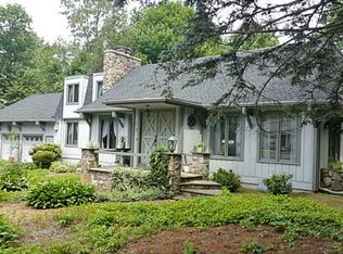 15 White Birch Cir, Scituate, RI 02831