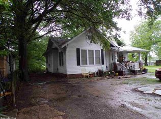 806 N 2nd St, Mc Gehee, AR 71654