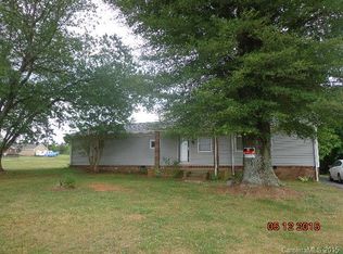 1570 Ivey Church Rd, Ironton, NC 28650