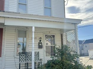 209 Fulton St, Hanover, PA 17331