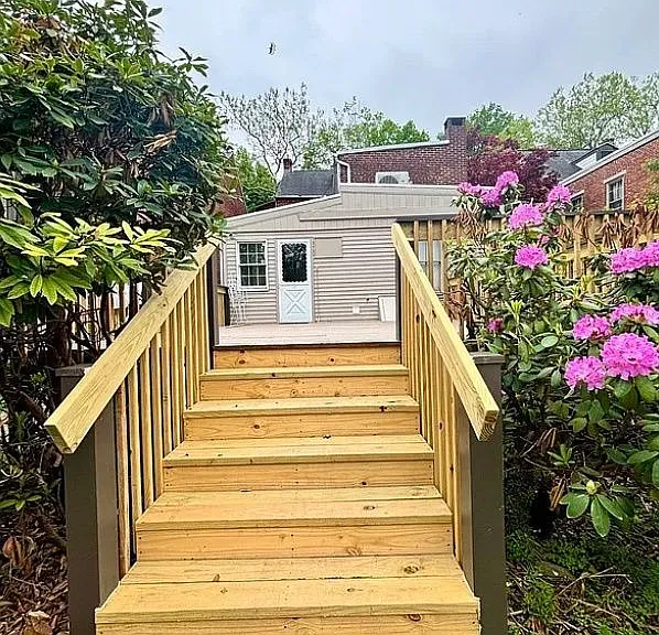 729 E Orange St — Photo 26