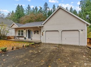 144 Cedar Falls Dr, Kelso, WA 98626