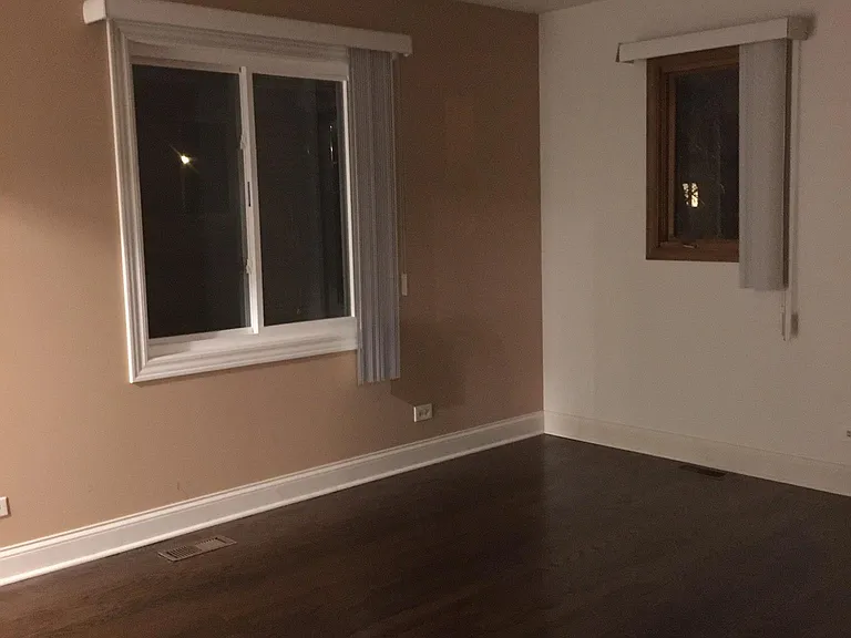6517 W Belle Plaine Ave — Photo 7