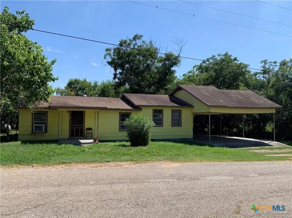 (undisclosed Address), Smiley, TX 78159