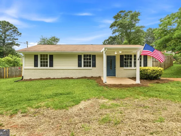 405 E Wilson St, Villa Rica, GA 30180