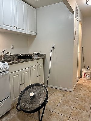 5th image of 270 W 25th St APT 1C