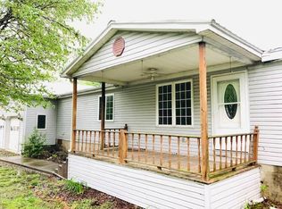 412 Geneva Dr, Russell Springs, KY 42642