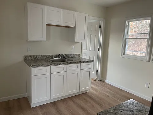 752 Alden St #1 Photo 1