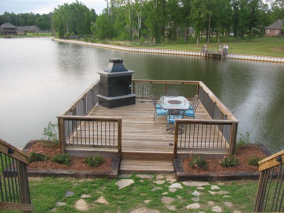 2nd deck with fireplace