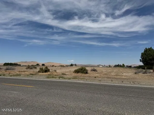 7225 W Rose Creek Rd, Winnemucca, NV 89445