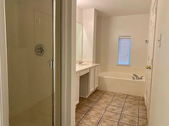 413 Gershwin Way — Photo 8