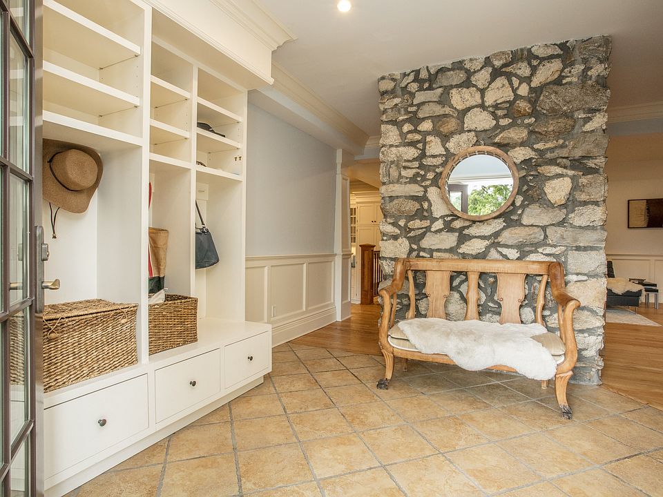 Mudroom.jpg