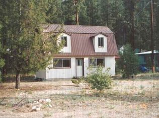 6 W River Dr, Lowman, ID 83637