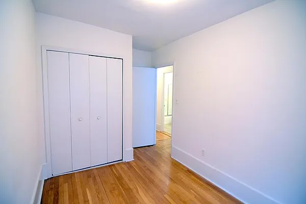 Rented by Buchbinder & Warren | media 11
