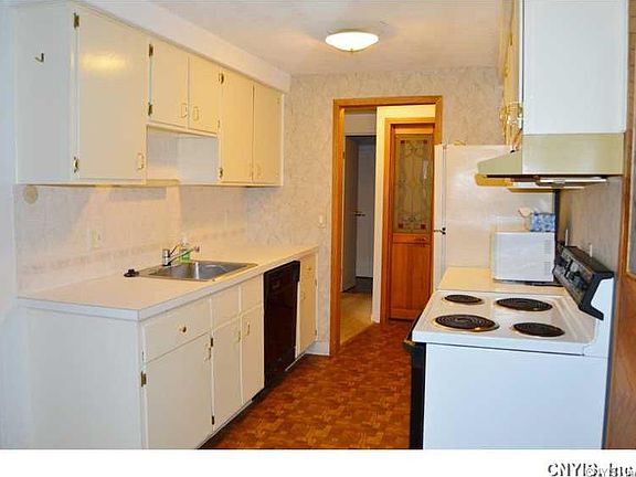 4th image of 491 Idlewood Blvd