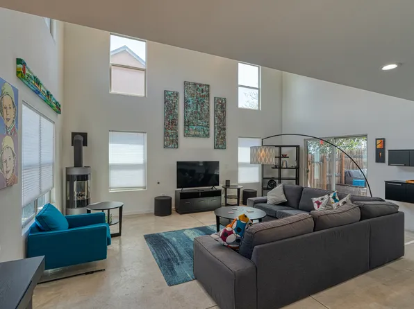 2180 W Alameda St APT 24, Santa Fe, NM 87507