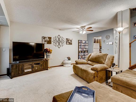 5th image of 224 Bridlewood Dr