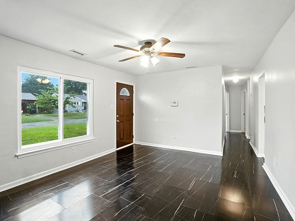 5th image of 328 Southgate Ave